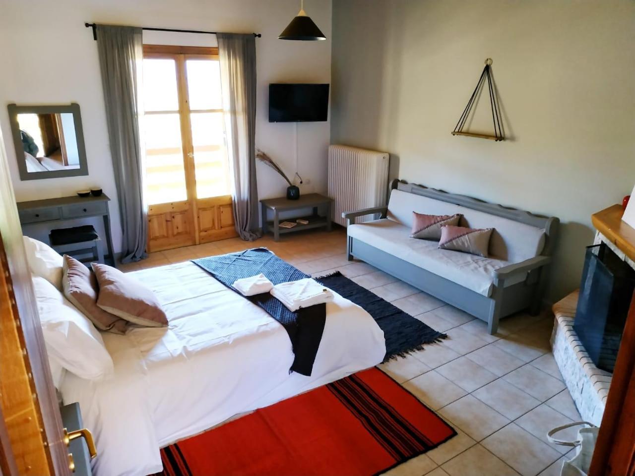 Orias Guesthouse & Farm カラブリタ エクステリア 写真